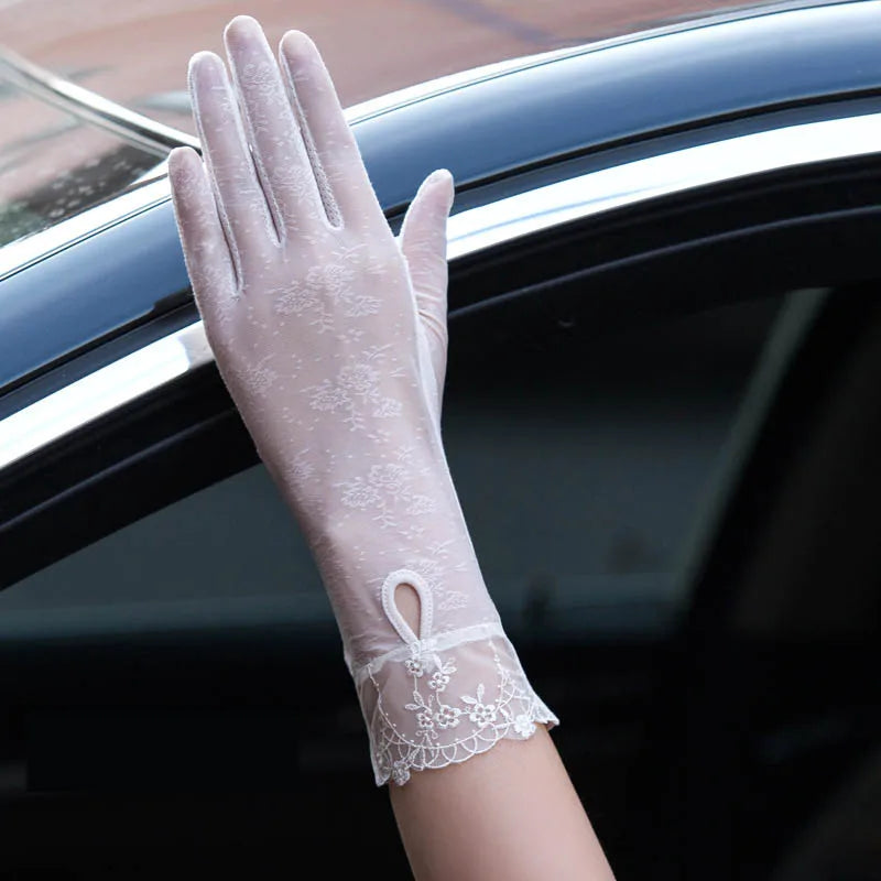 Sexy Spring Summer Women Autumn UV Sunscreen Short Sun Gloves Fashion Ice Silk Lace Driving Of Thin Touch Screen Gloves G07A