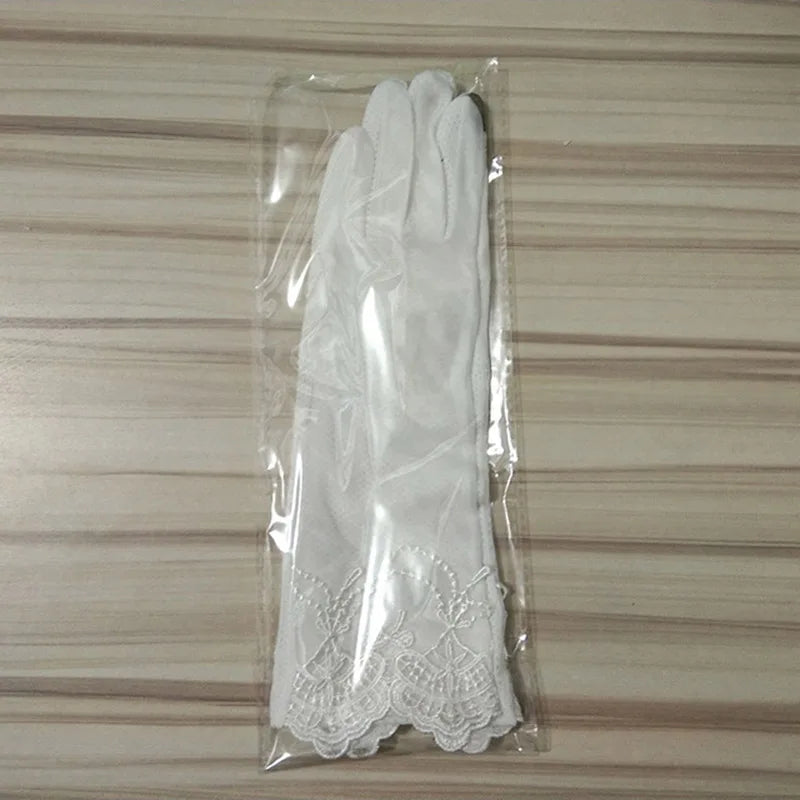 Sexy Spring Summer Women Autumn UV Sunscreen Short Sun Gloves Fashion Ice Silk Lace Driving Of Thin Touch Screen Gloves G07A